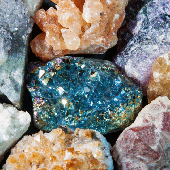 Jadeitový Kameň Meaning, Benefits & Uses in Healing and Jewelry